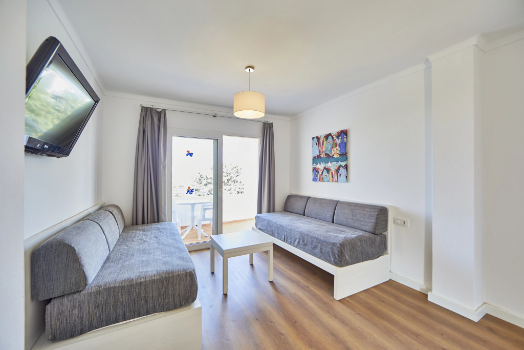 OLA Apartamentos Cala dOr