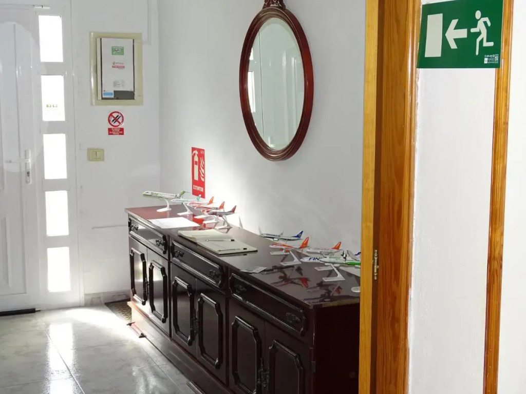 Rickaty Lodge Bed and Breakfast, Airport Bed and Breakfast, B&B de aeropuerto, Las Palmas Airport, Gran Canaria Airport, LPA, Spain