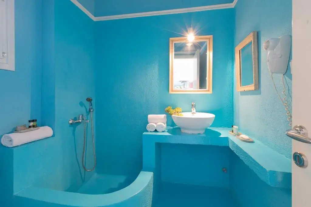 Casa Blue Marine, Philian Collection