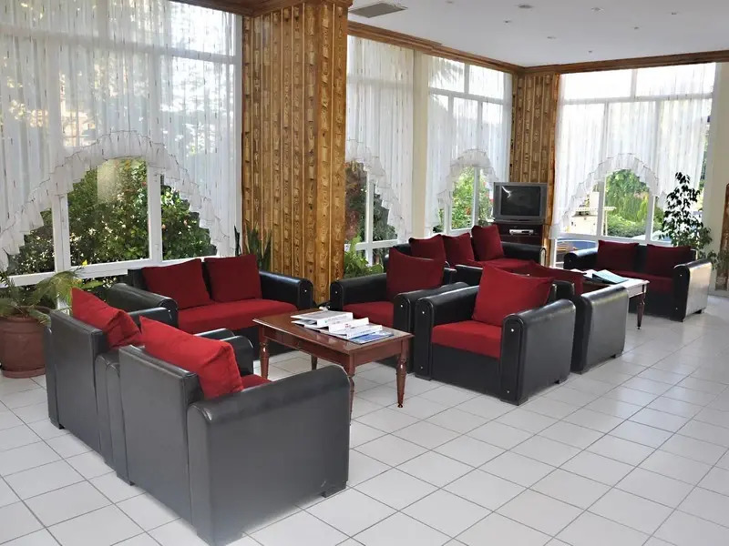 Happy Dreams Beach Hotel
