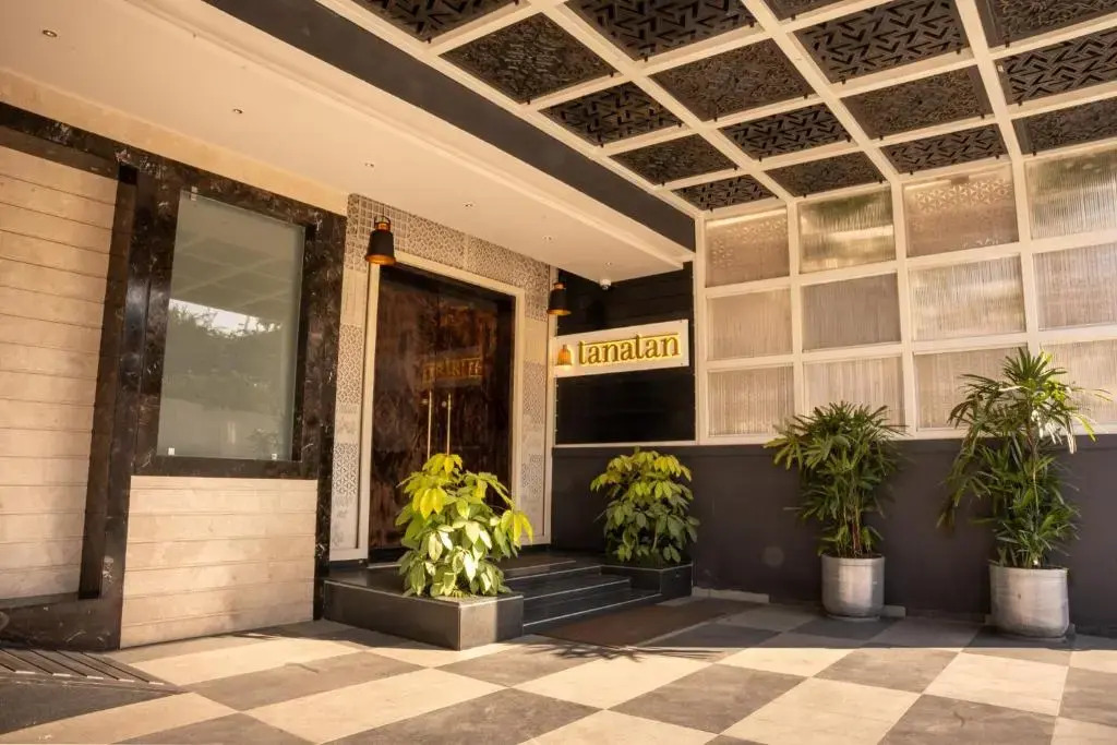 Ramee Tarang Hotel Indore