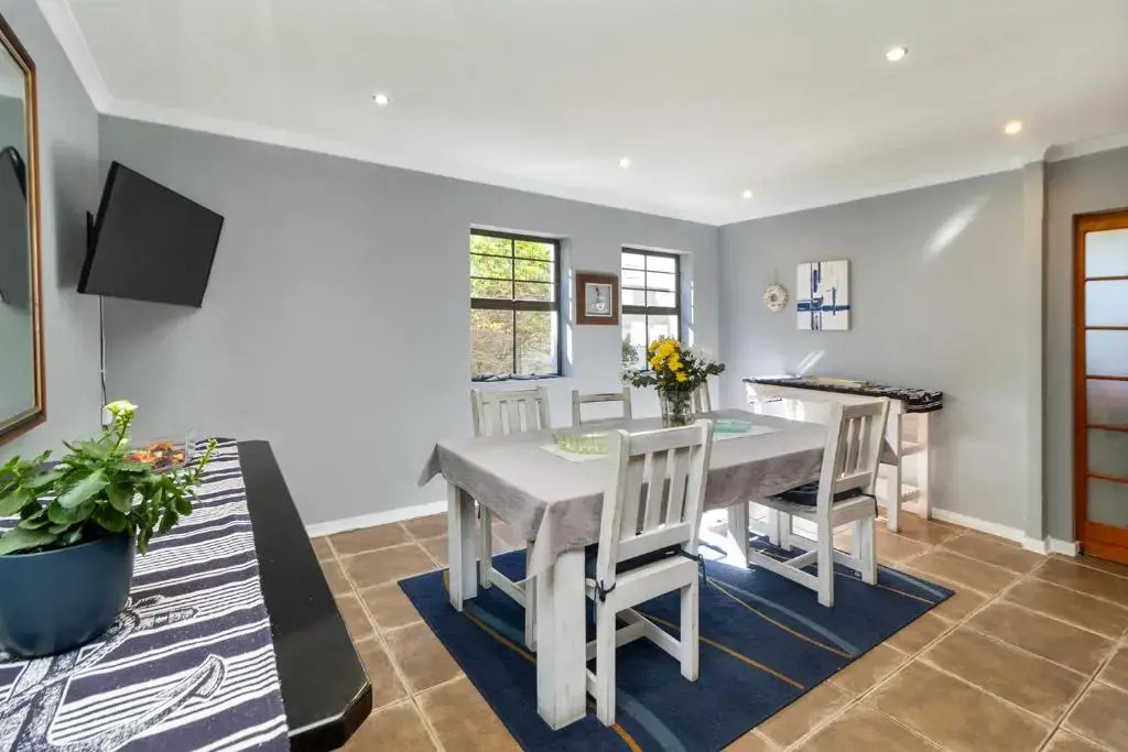 The Sandcastle Guesthouse - Melkbosstrand