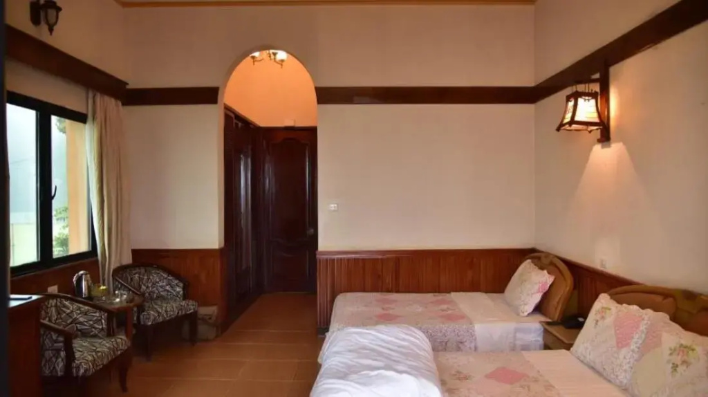 Ngoc Son Tam Dao Hotel