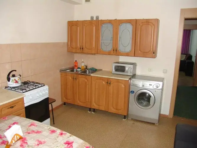 Vertikalnyij Mir Apartment