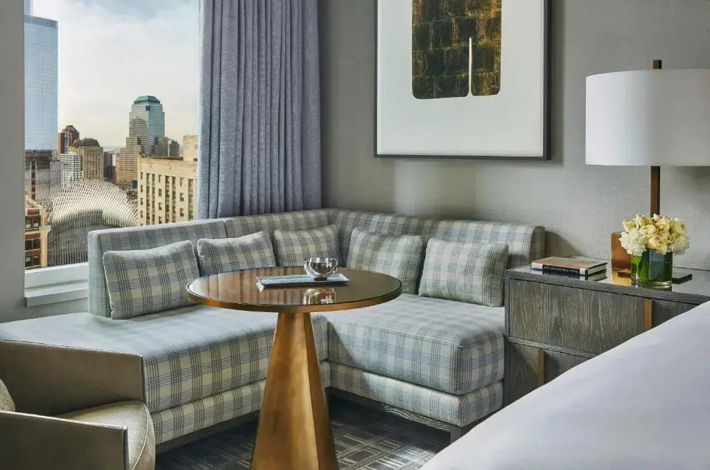 Four Seasons Hotel New York Downtown