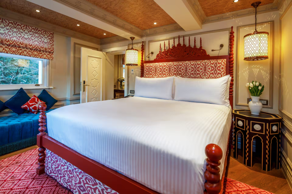 Hagia Sofia Mansions Istanbul, Curio Collection by Hilton