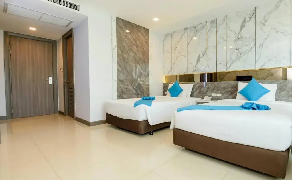 Отель Crystal Palace Pattaya