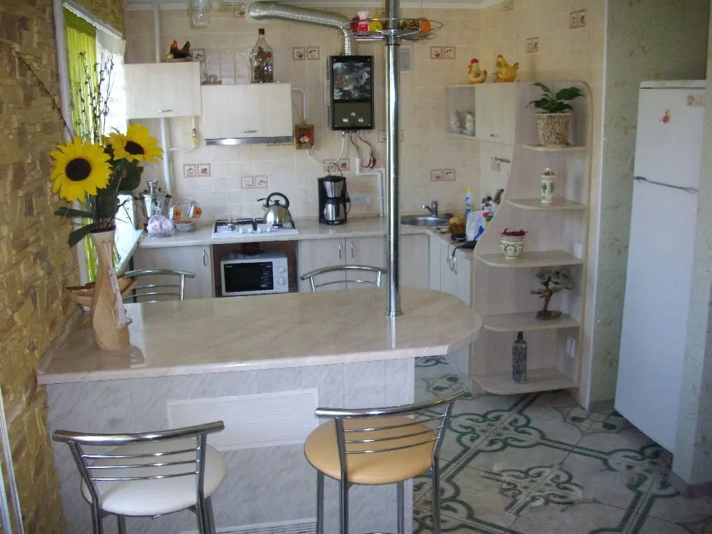 Apartment on 8 Marta Street