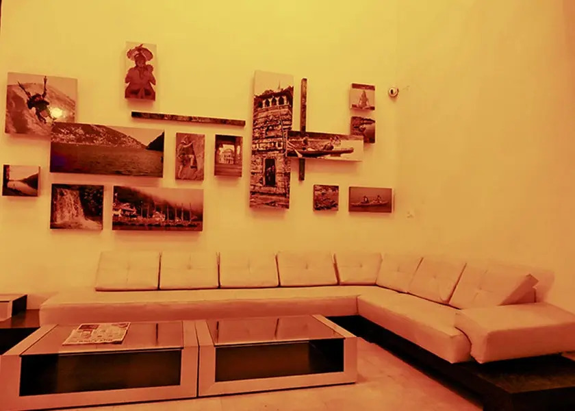 Hotel Travellers Paradise Naukuchiatal