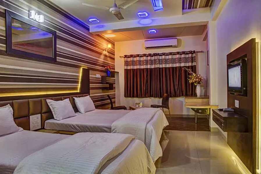 Hotel New Holiday Plaza