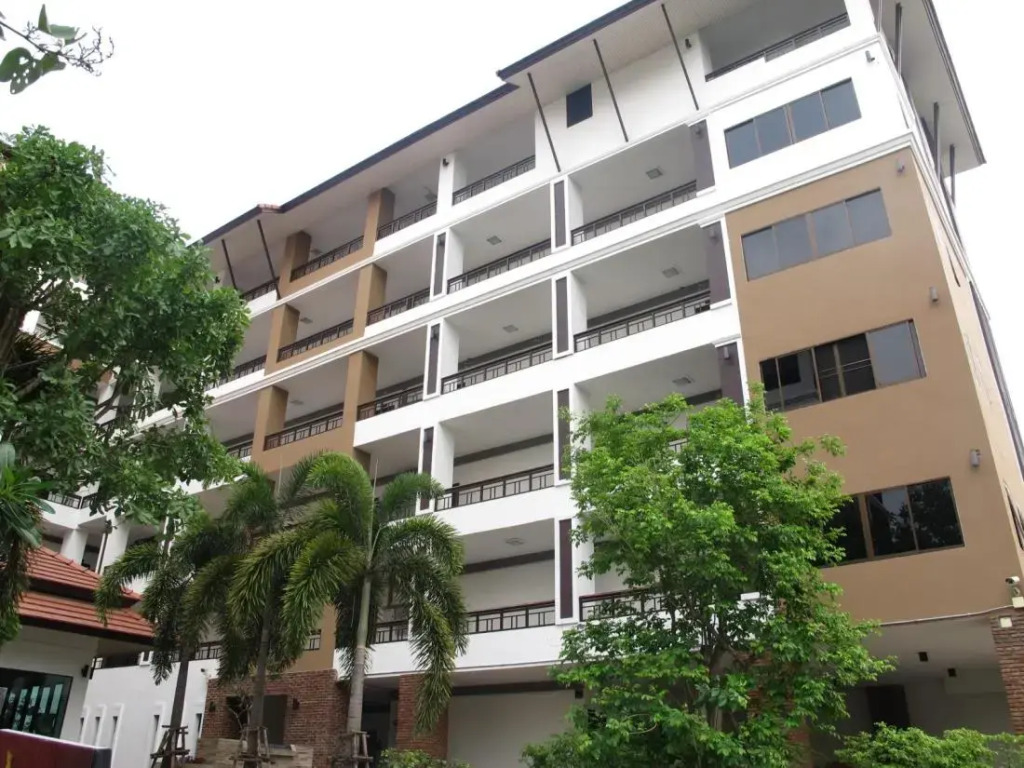 Teppiman Inn