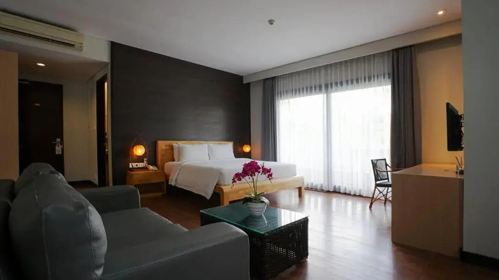 Grand Whiz Hotel Nusa Dua Bali