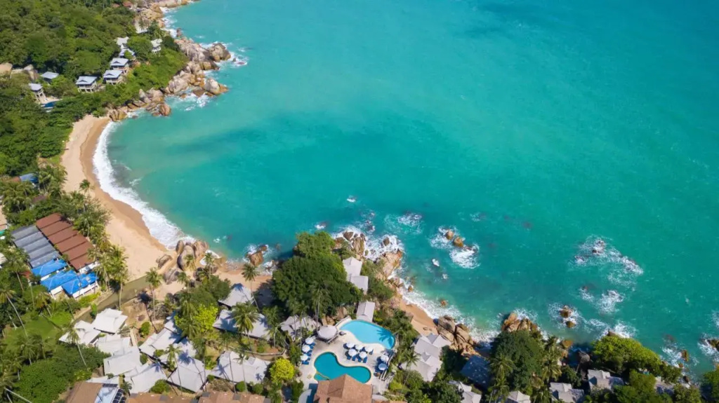 Coral Cliff Beach Resort Samui - SHA Plus