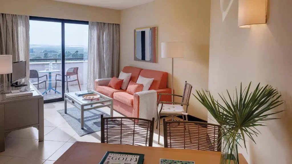 Precise Resort El Rompido-The Club