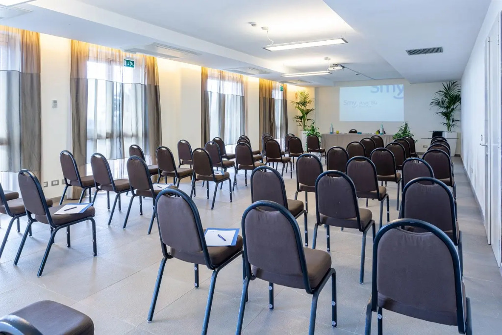 Отель Smy Aran Blu Roma Mare
