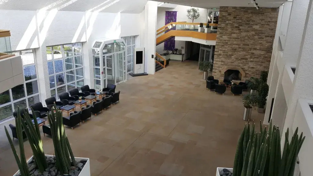 Mmi - Das Hotel