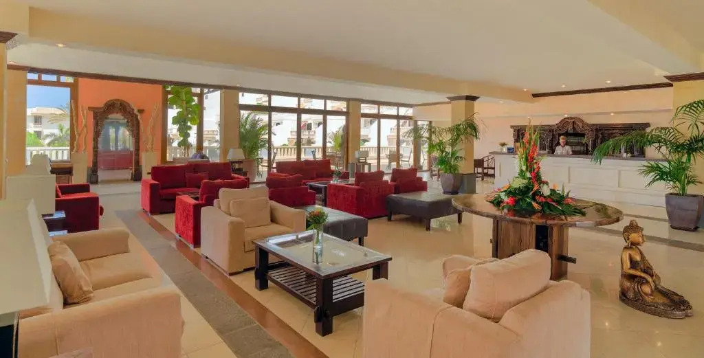 Regency Country Club, Apartments Suites
