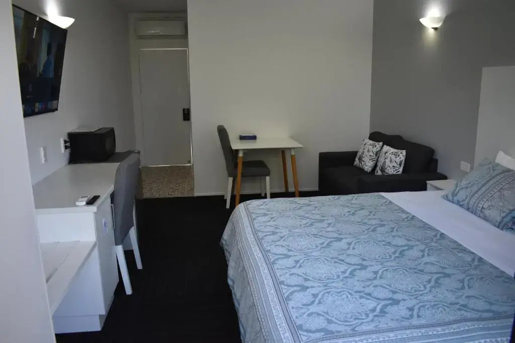 Riviana Motel