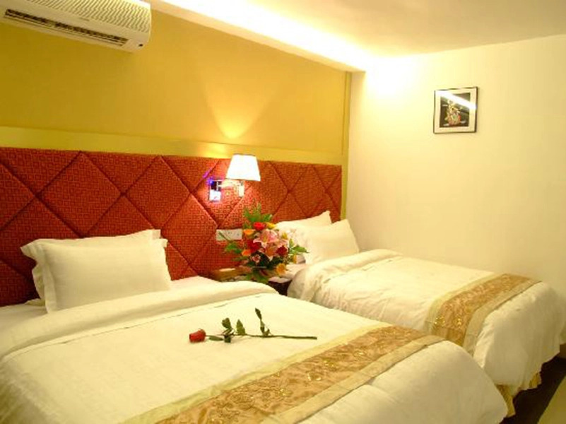 Zhuhai Times Convenience Hotel (Gongbei Port Fuhuali Branch)