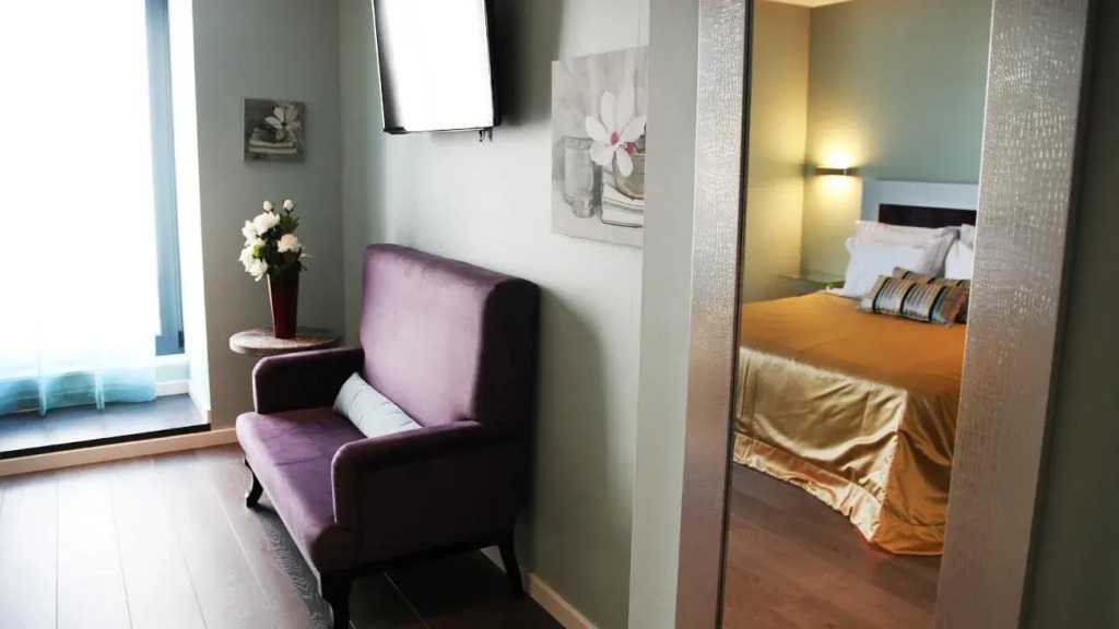 Motel Seven