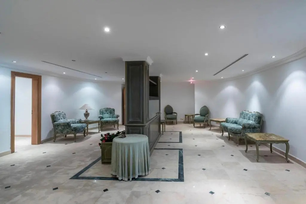 The Palace Marbella - Lavish Beachfront Villa