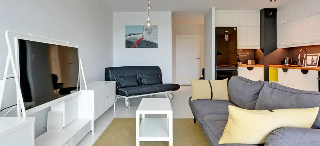 Waterlane Island - Riverview Pool, SPA, Gym & Parking by Downtown Apartments
