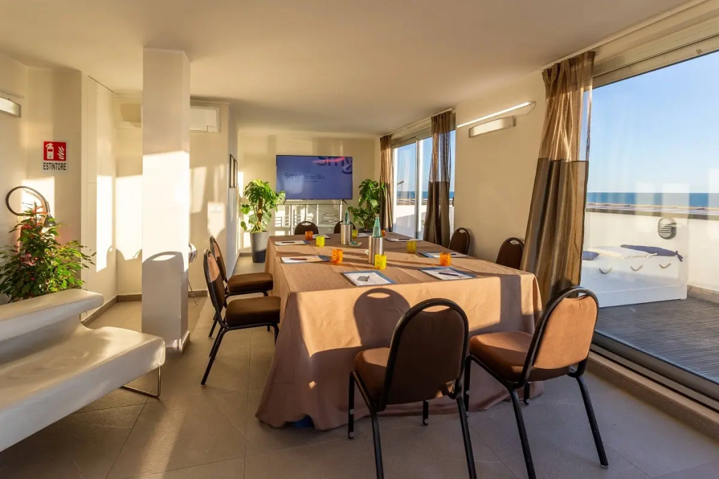 Отель Smy Aran Blu Roma Mare