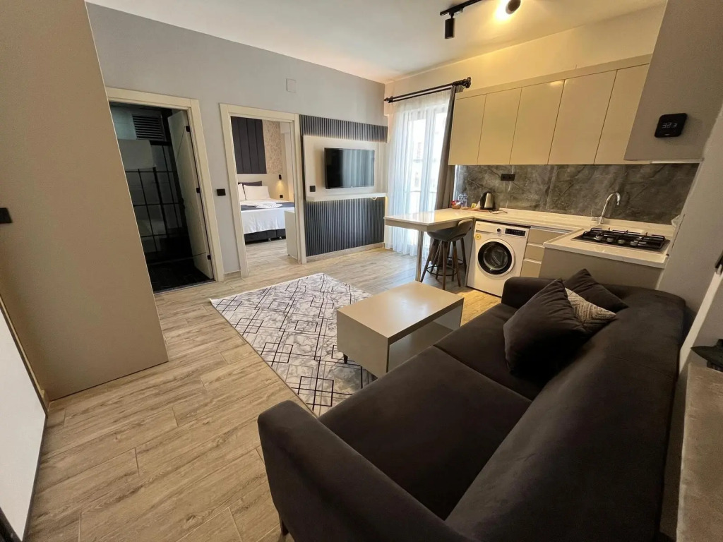 MARASIUM SUITES