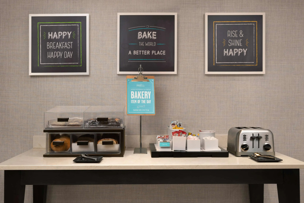 Hampton Inn & Suites Huntsville Research Park Area