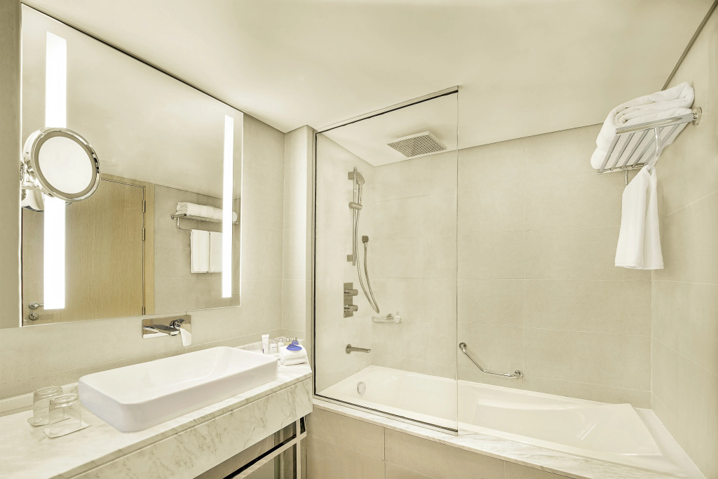 Курортный отель Radisson Blu Hotel & Resort, Abu Dhabi Corniche Hotel