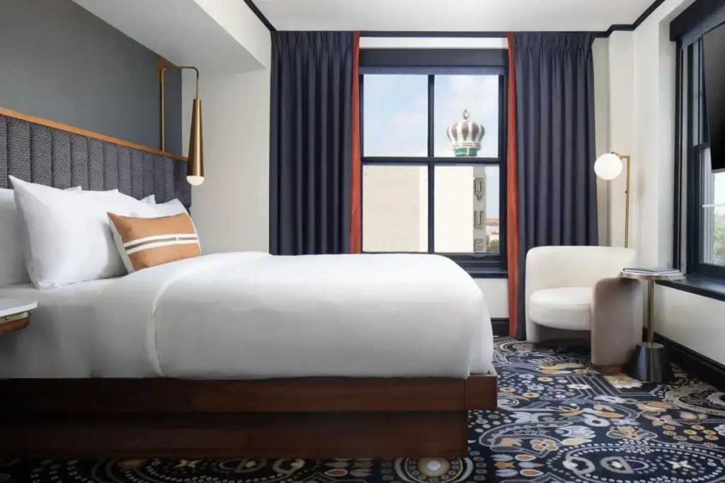 The LaSalle Hotel, Bryan College Station, a Tribute Portfolio Hotel