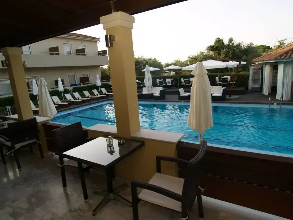 SERENITY LUXURY HOTEL AGRILIA