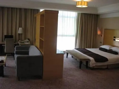 Jiang Xin River View Hotel