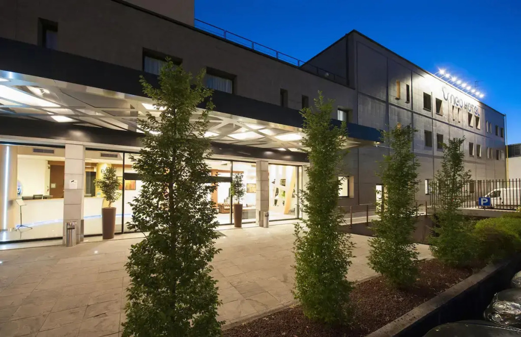 NEO Hotel