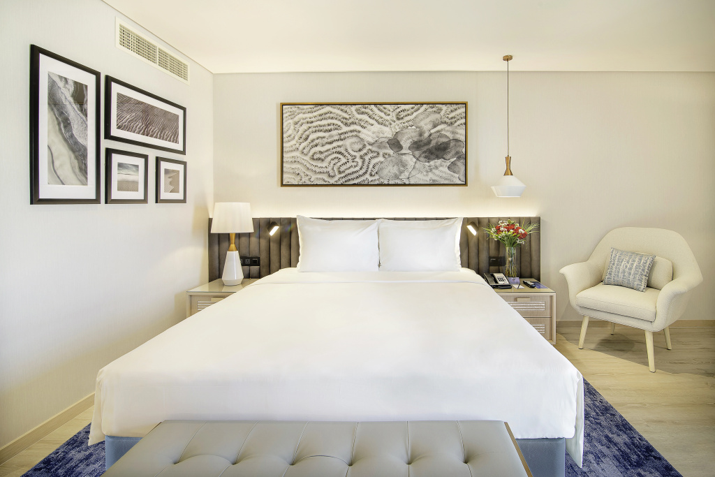 Курортный отель Radisson Blu Hotel & Resort, Abu Dhabi Corniche Hotel
