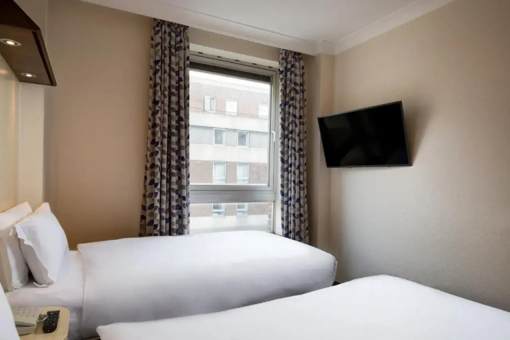 Royal National Hotel