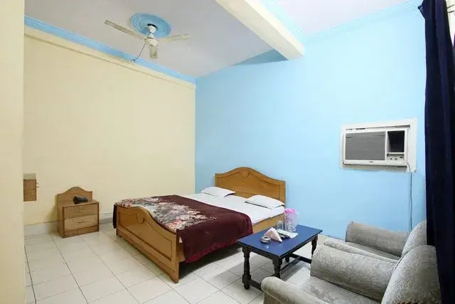 Hotel Neelkanth
