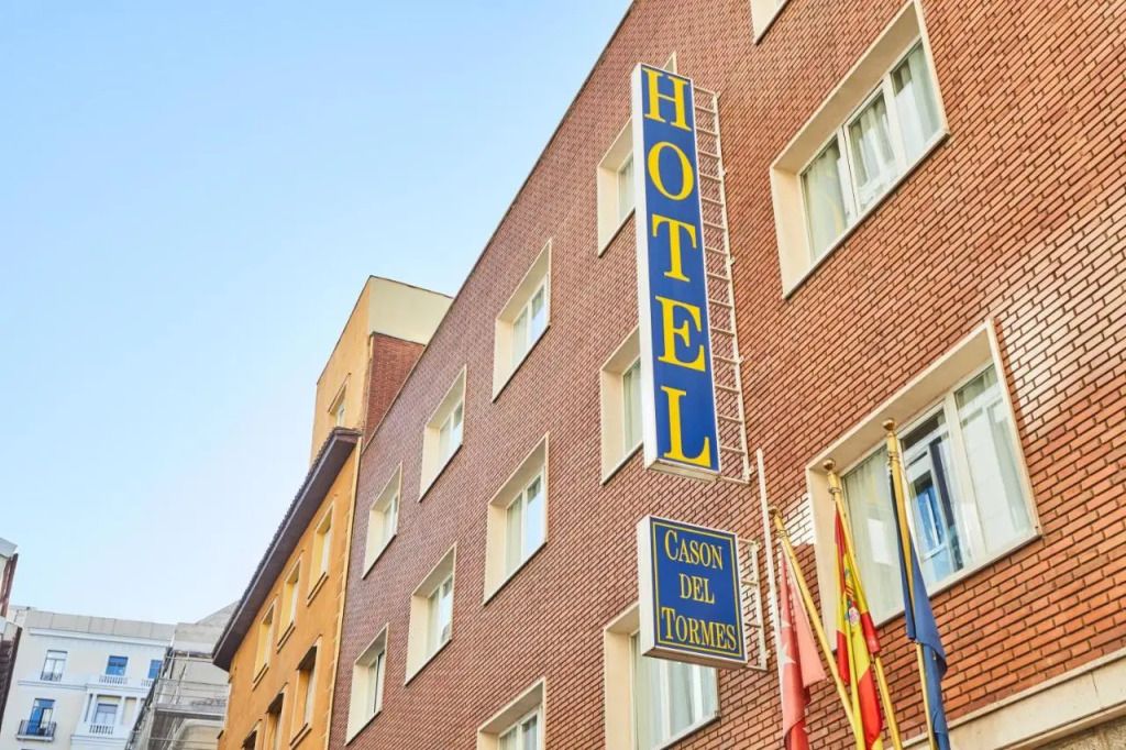 Hotel Casón del Tormes by HappyCulture