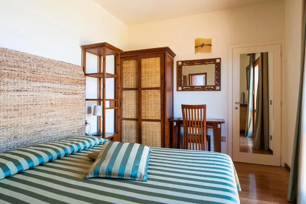 Hotel La Perla Del Golfo