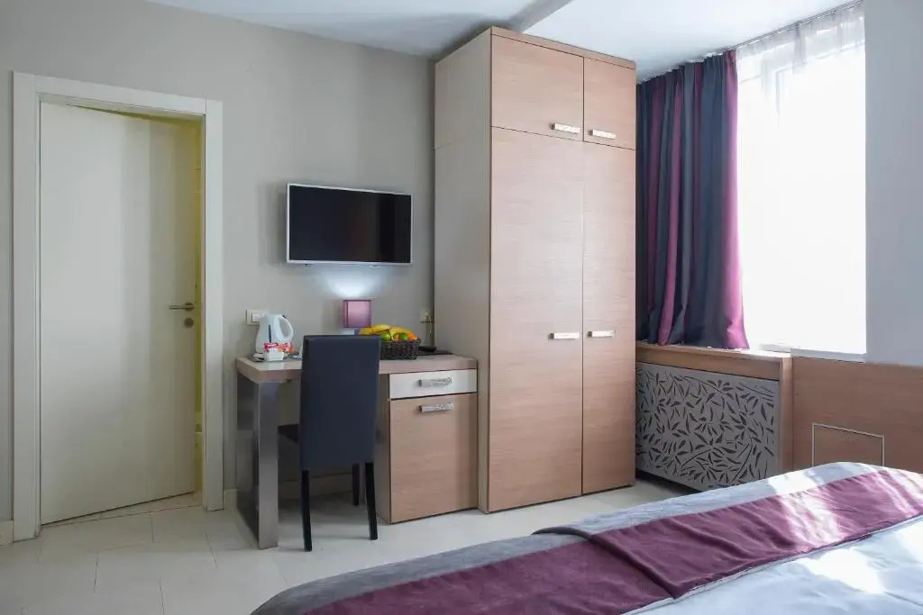 Hotel Srbija Garden-FREE PARKING-upon availability