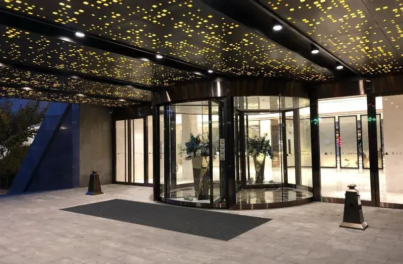 Longkou Grand Hotel