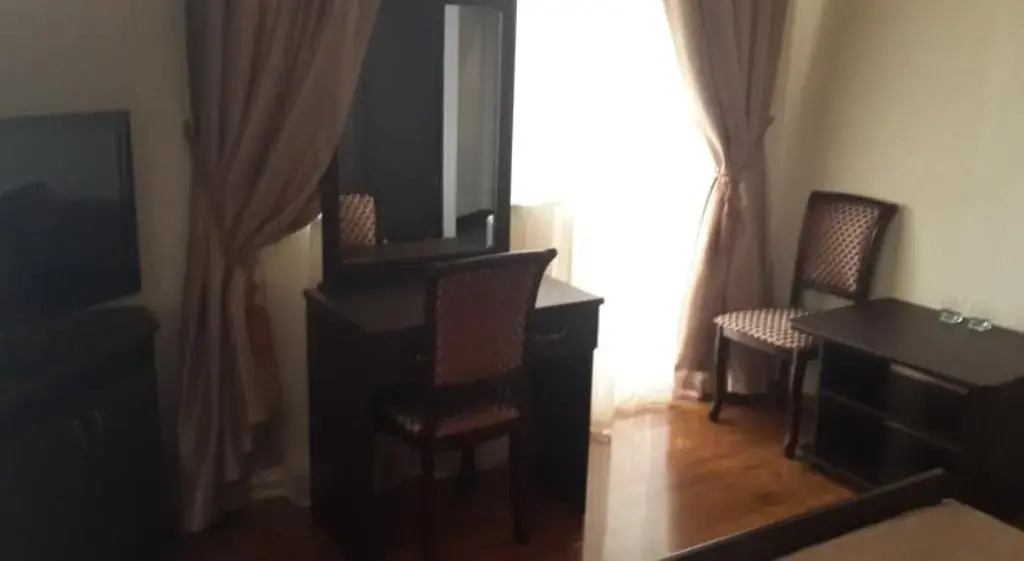 Kavkaz Hotel