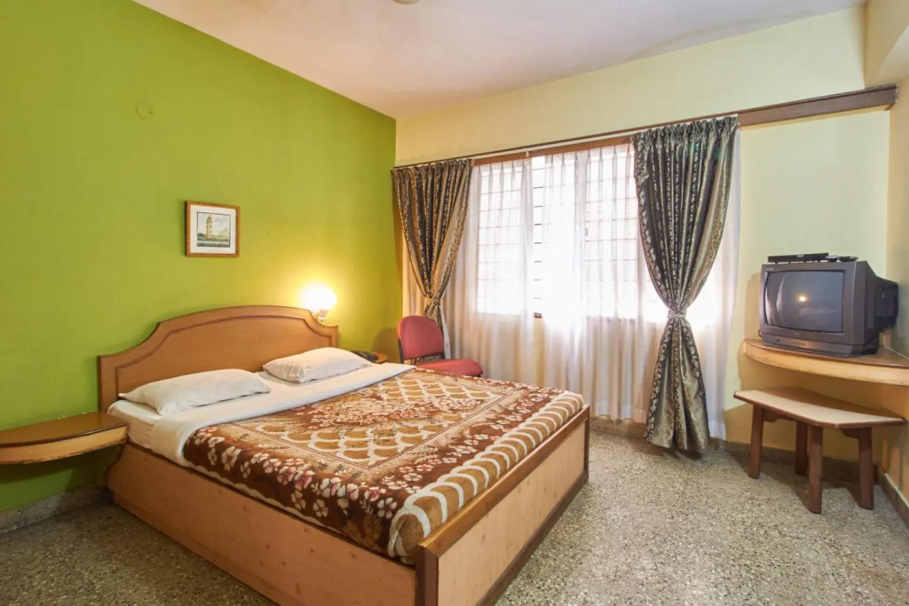 Hotel Abhishek