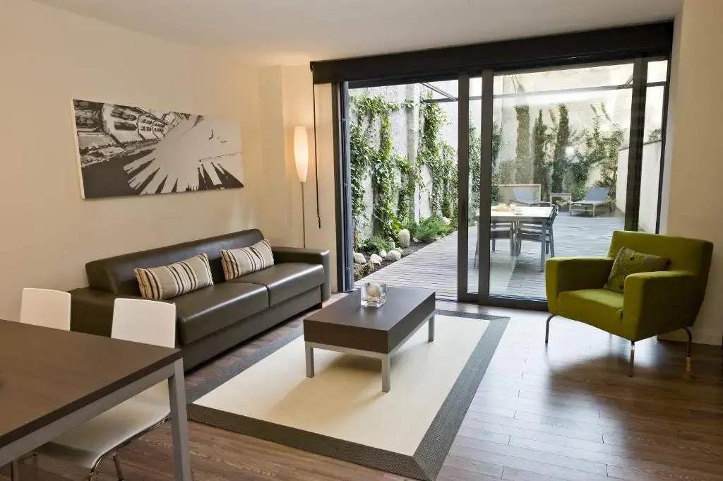 Casp 74 Apartments