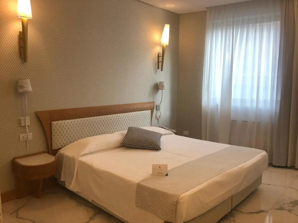 Hotel Airone