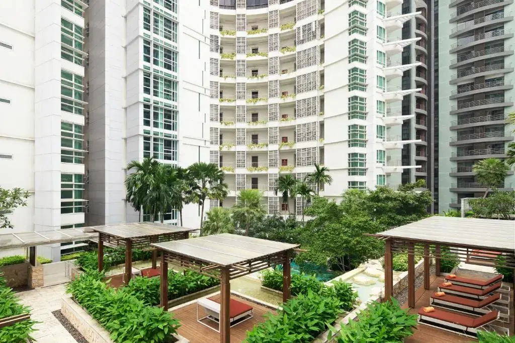 Dusit Suites Hotel Ratchadamri, Bangkok