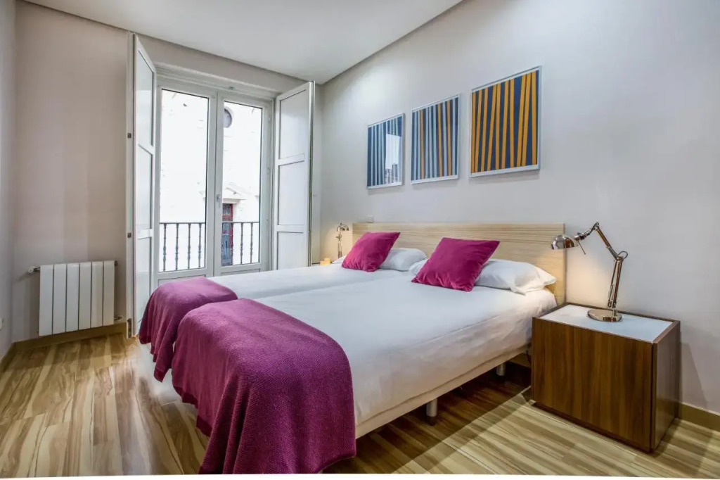 Mola Suites