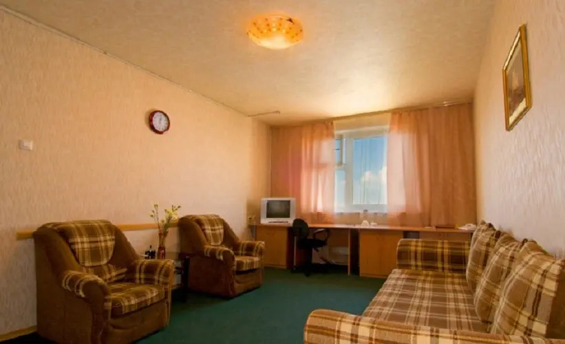 Ark Hotel