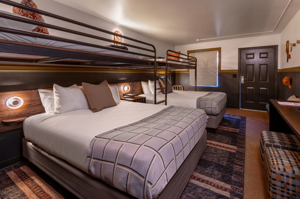 The Ozarker Lodge