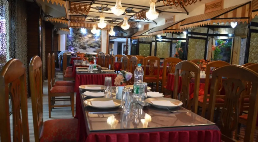 Hotel shah abbas